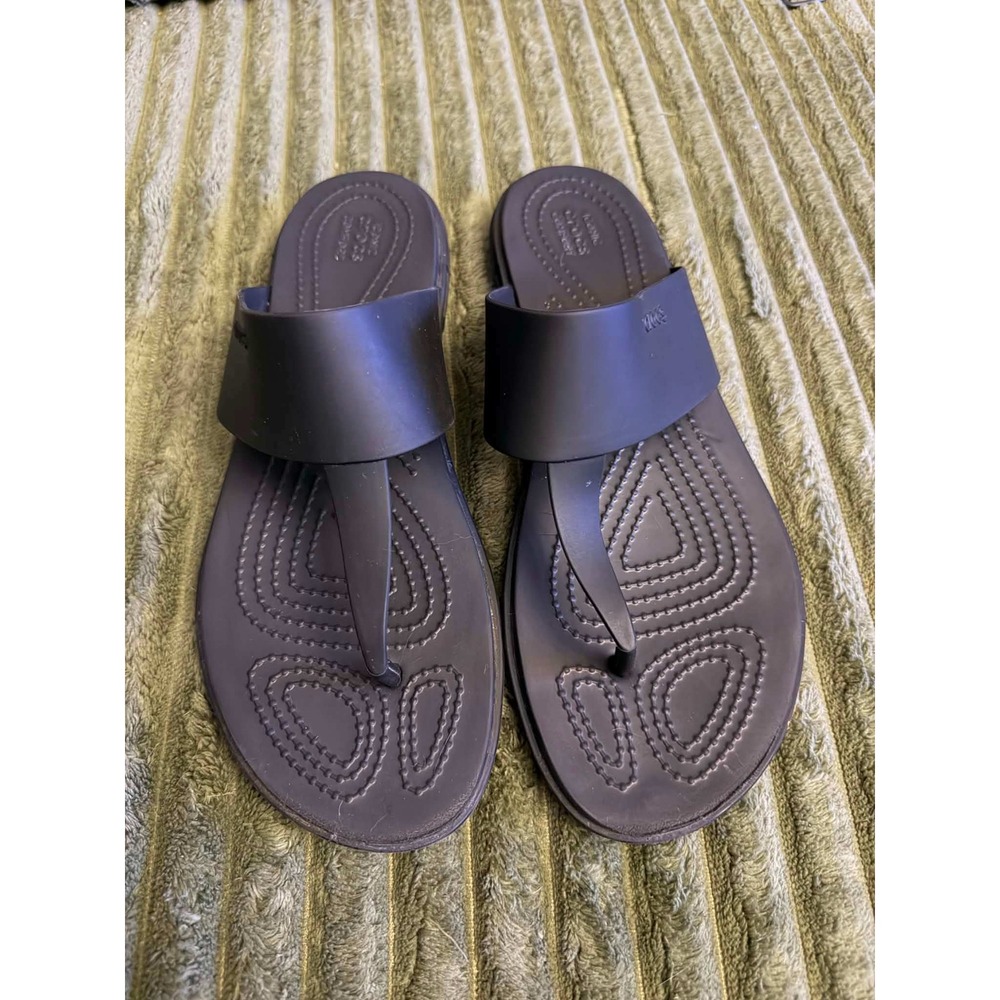 Crocs Womens 9 Black Serena Flip Flops Sandals T-Strap Casual Minimalist Comfort